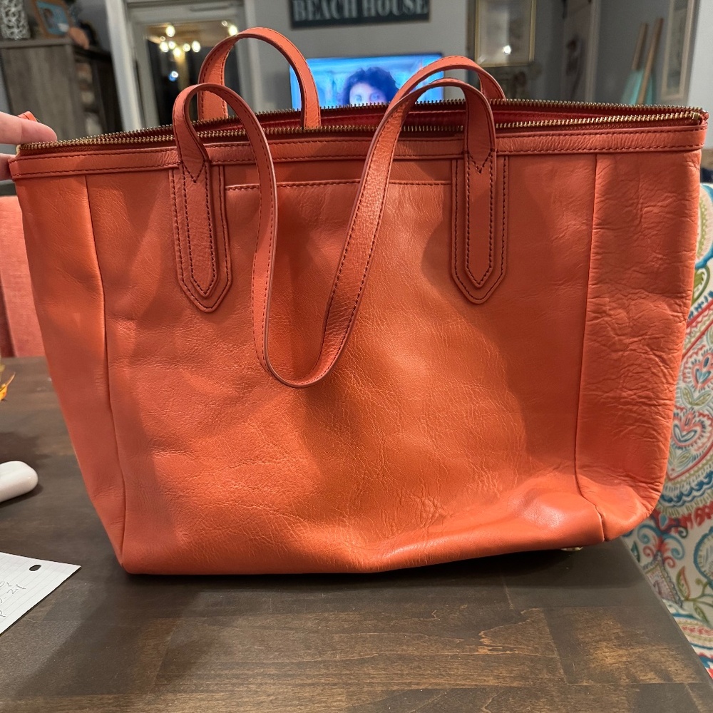 Fossil Shoulder Bag/Tote